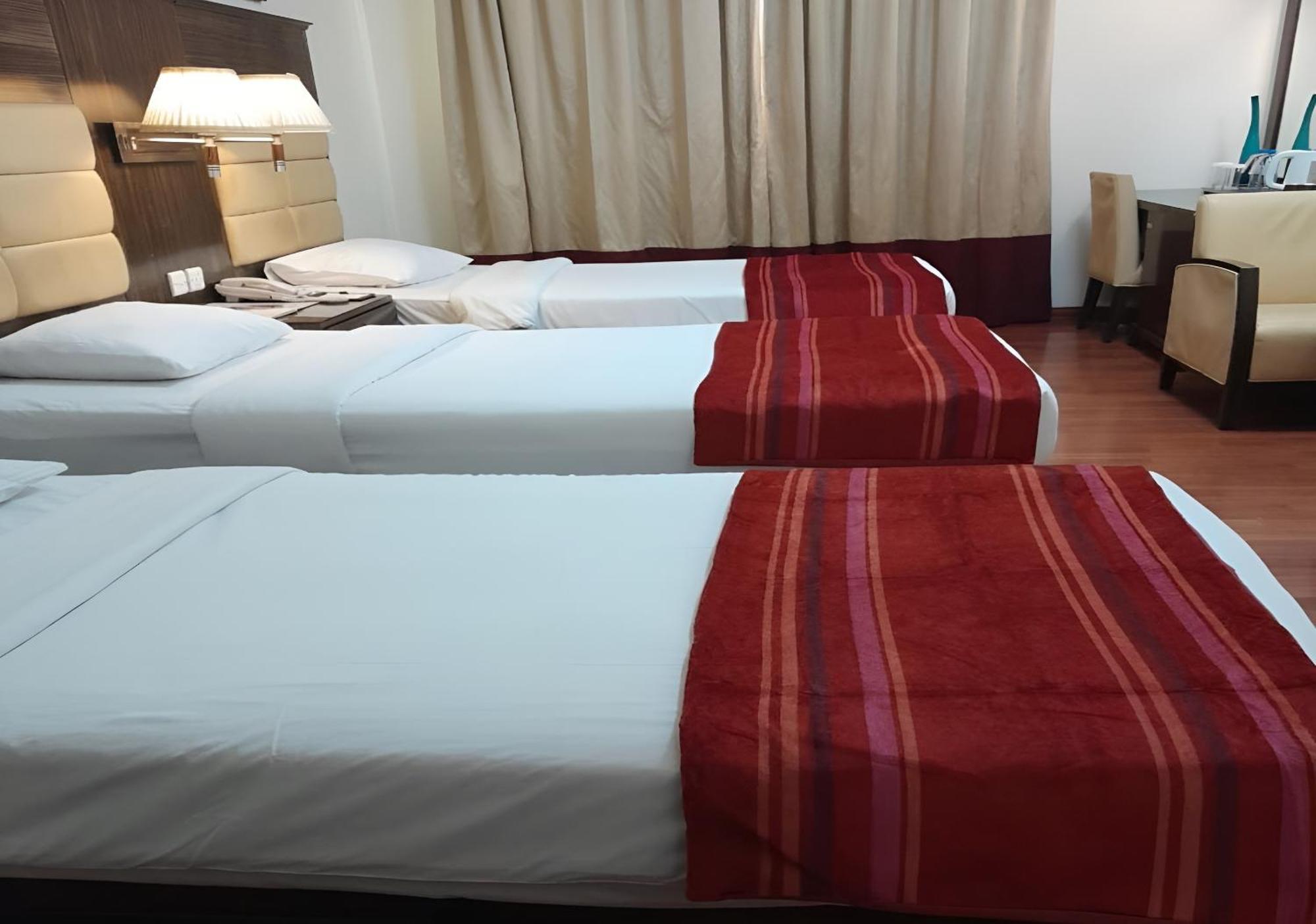 Fortune Hotel Deira Dubaj Kültér fotó