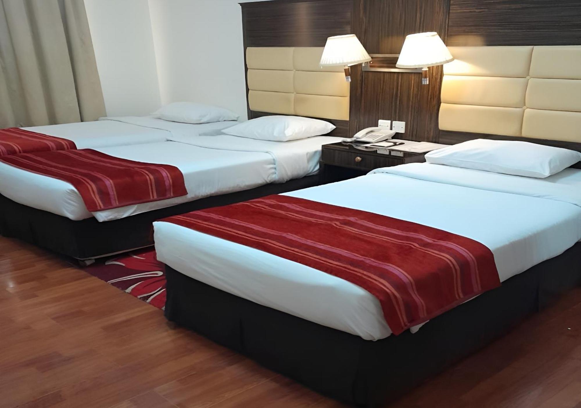 Fortune Hotel Deira Dubaj Kültér fotó
